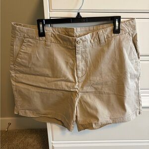 Women’s Magellan Khaki Shorts
